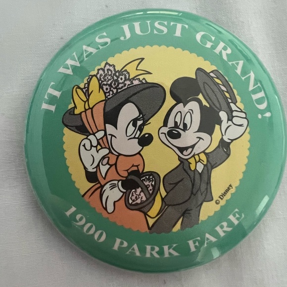 Disney "It Was Just Grand" 1900 Park Fair Mickey and Minnie Button 2 in.vintage - Picture 4 of 5